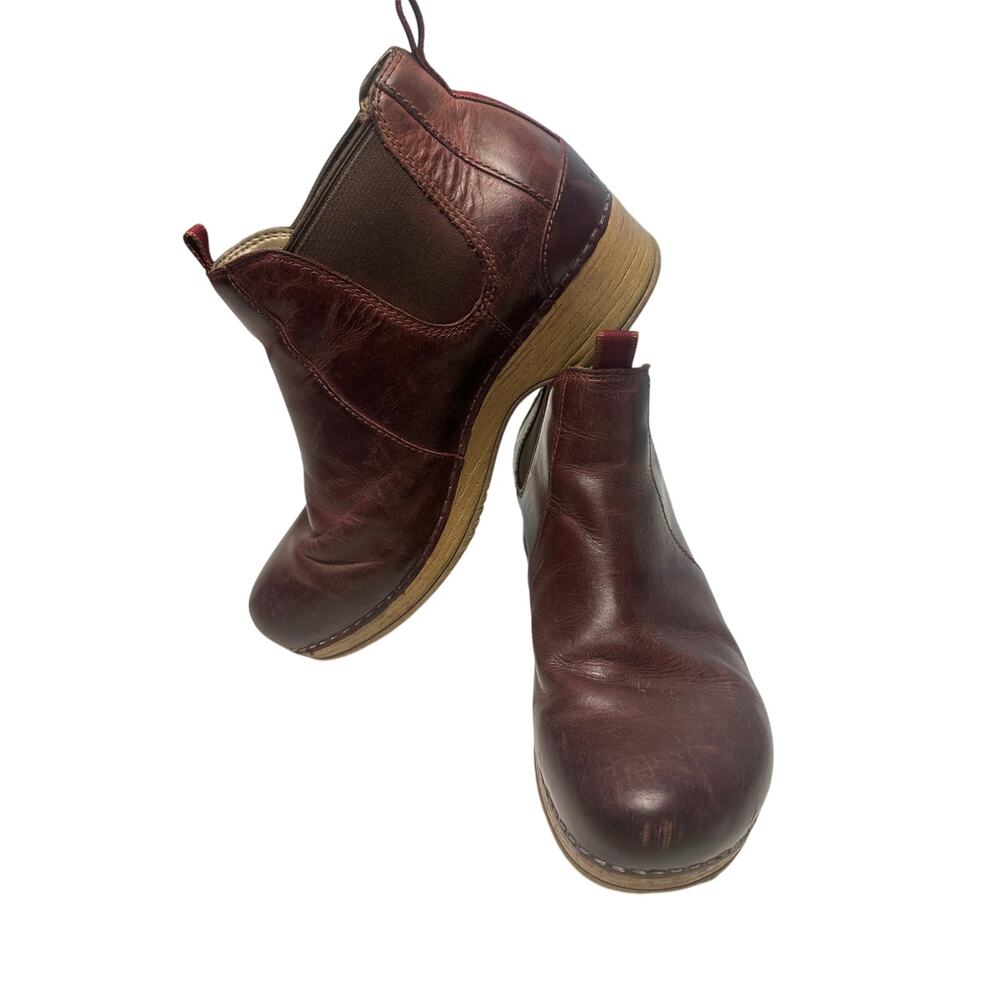 Dansko Becka boots cordovan-colored milled leather distinctive stapled size 38